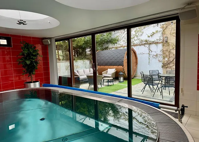 Retro Villa Prague 700Sqm Indoor-Pool, Sauna, Bbq, Table Soccer