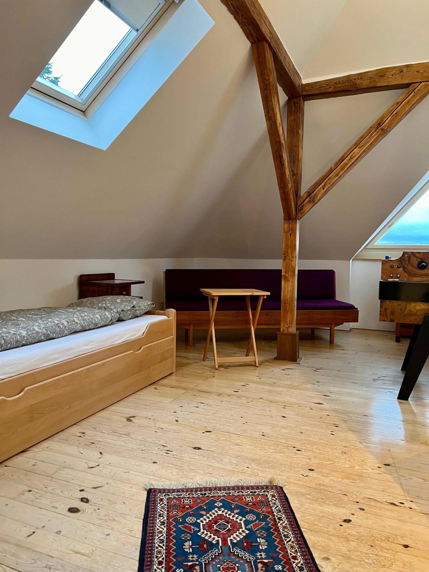 Retro 700sqm Indoor-pool, Sauna, Bbq, Table Soccer Villa *